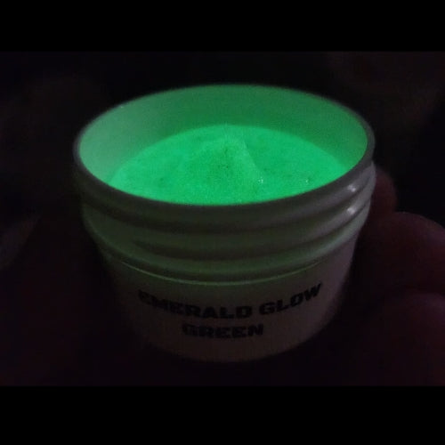 GLOW Green Emerald Shiner Rub
